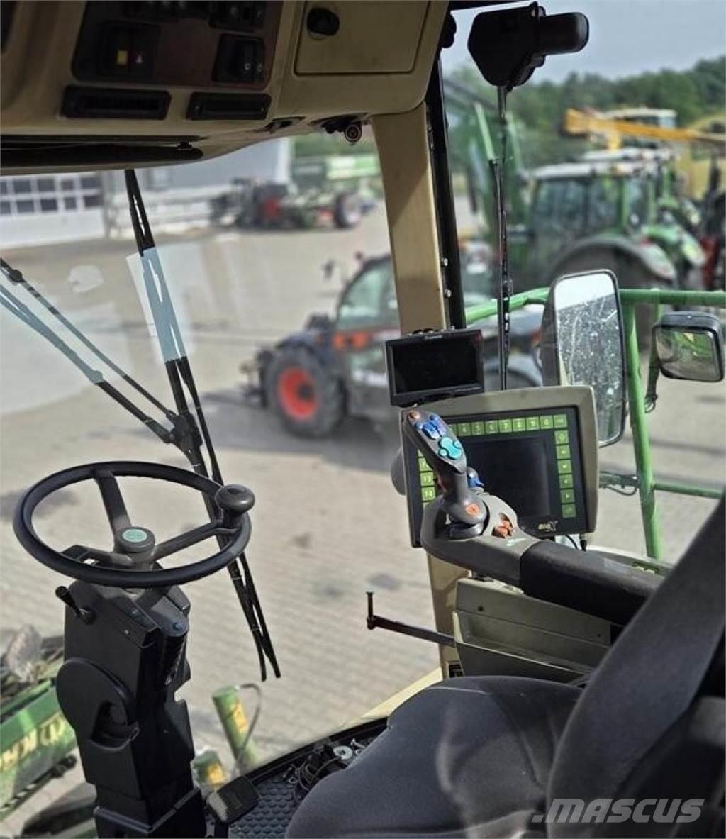 Krone Big X 650 Stroji za krmo na lastni pogon
