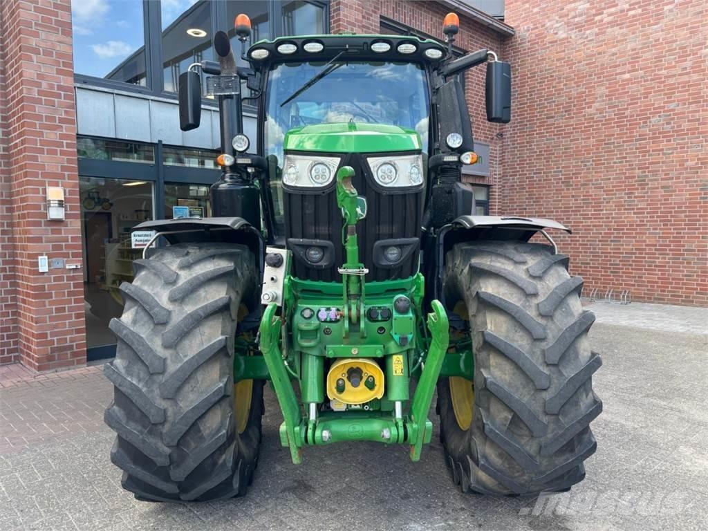 John Deere 6230R Traktorji
