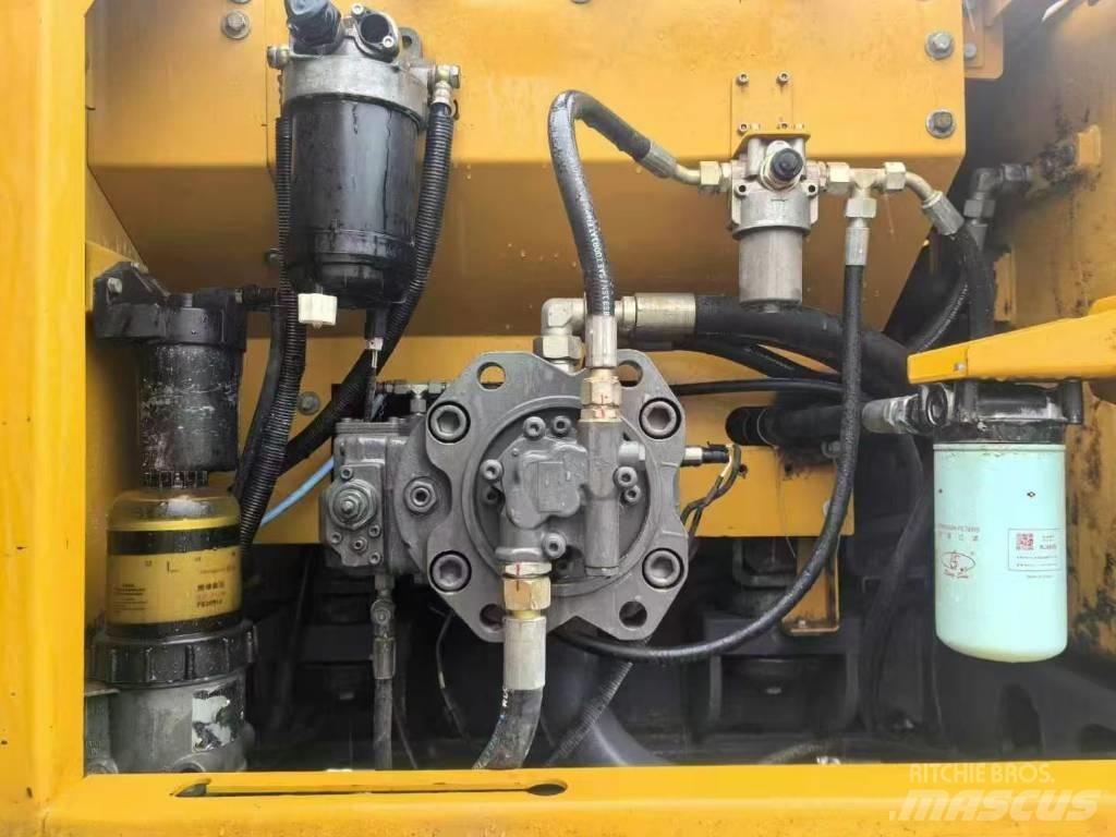 XCMG XE 200 DA Bagri goseničarji