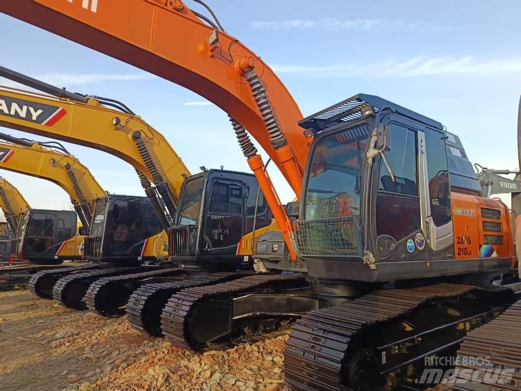 Hitachi ZX210 Bagri goseničarji