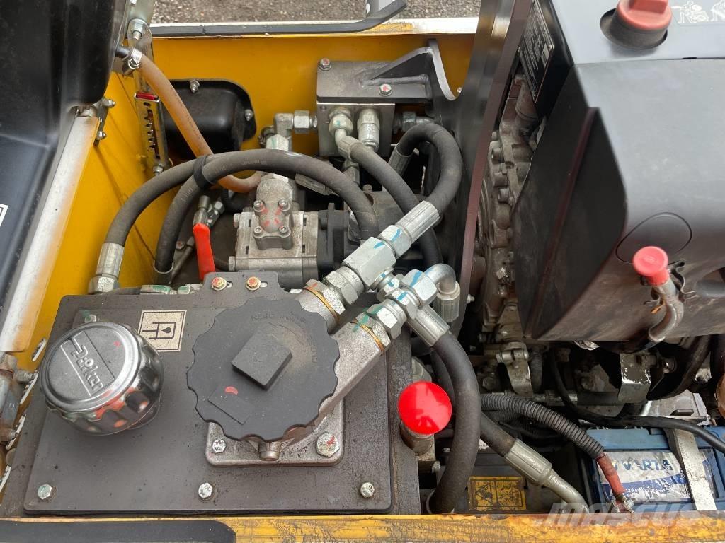 Mecalac MBR 71 Enojni valjarji