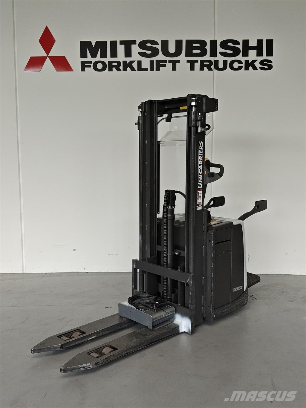 Atlet PSP160 Samopogonski ročni viličarji