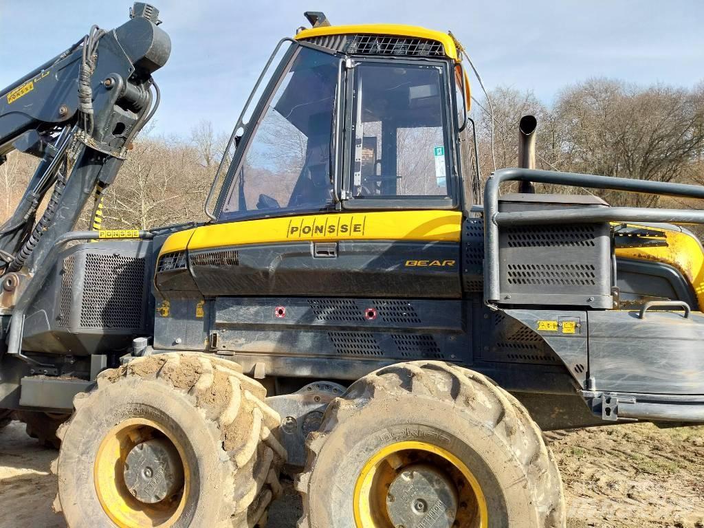 Ponsse Bear 8W Harvesterji