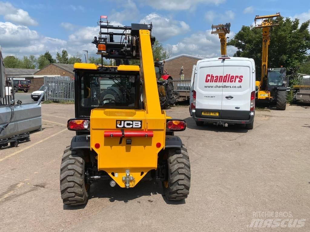 JCB 514-40 Kmetijski teleskopski nakladalci