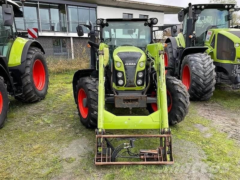 CLAAS Arion 420 Traktorji