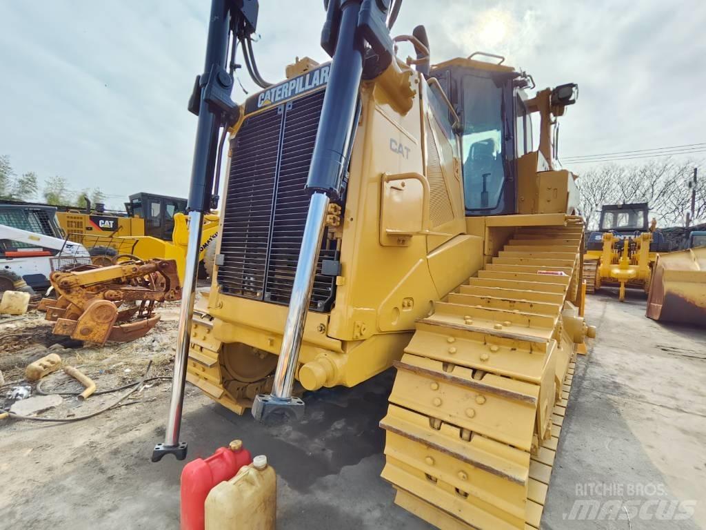 CAT D 8 T Buldožerji goseničarji