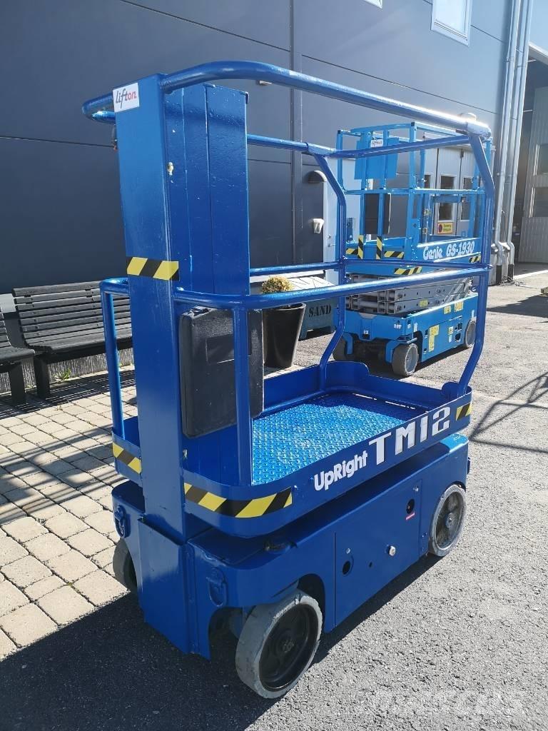 UpRight TM12 Zglobne dvižne ploščadi