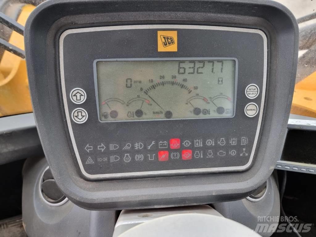 JCB 436 HT Kolesni nakladalci