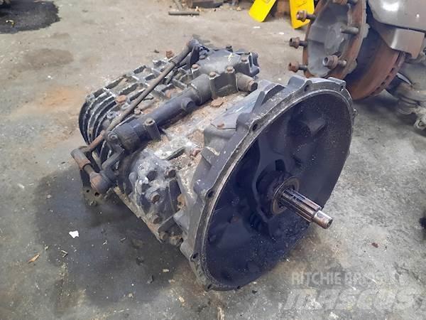 ZF 6S890 Menjalniki