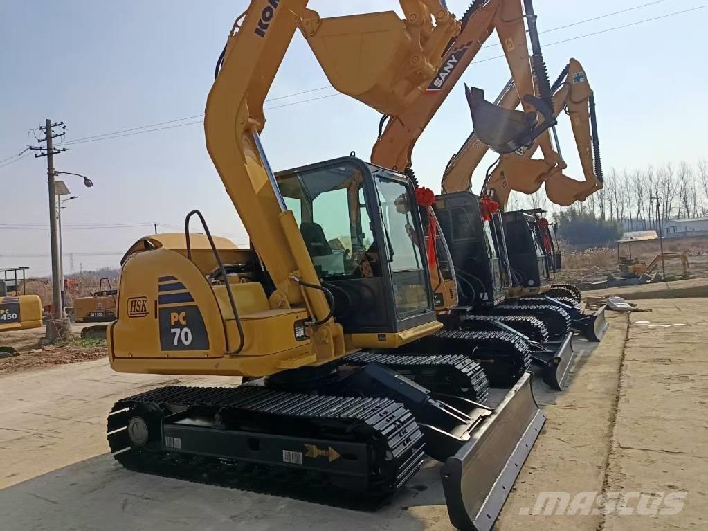 Komatsu PC 70 Bagri goseničarji