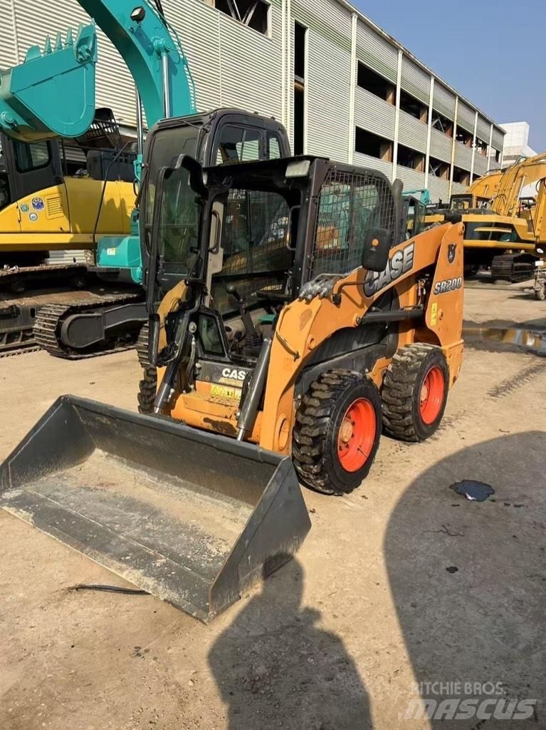 CASE SR 200 Skid steer mini nakladalci