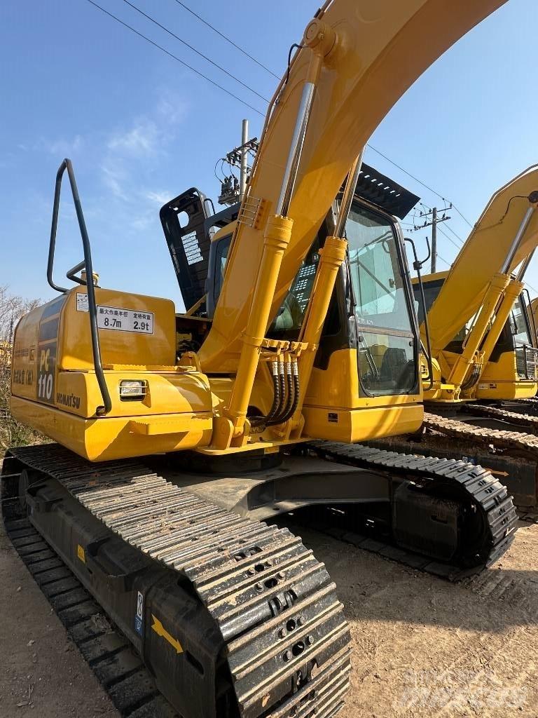 Komatsu PC110 Midi bagri 7t – 12t