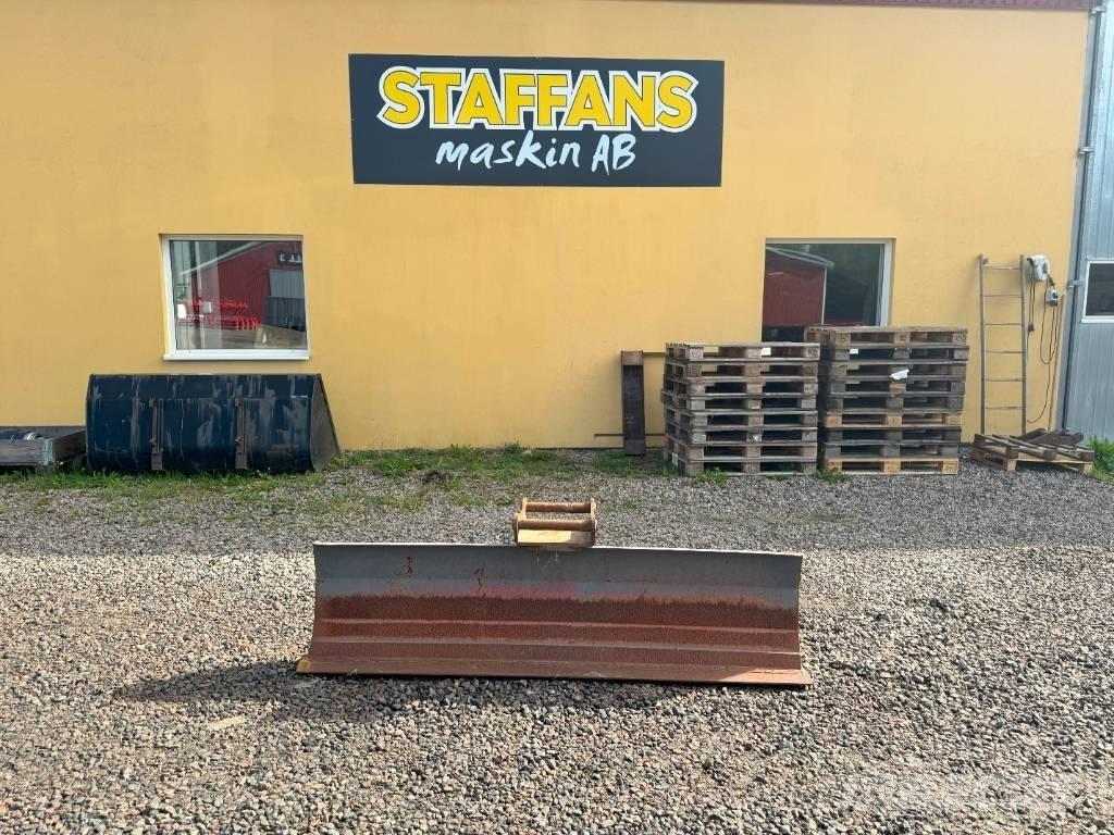  Redskap Planerskrapa Drugi priključki in komponente