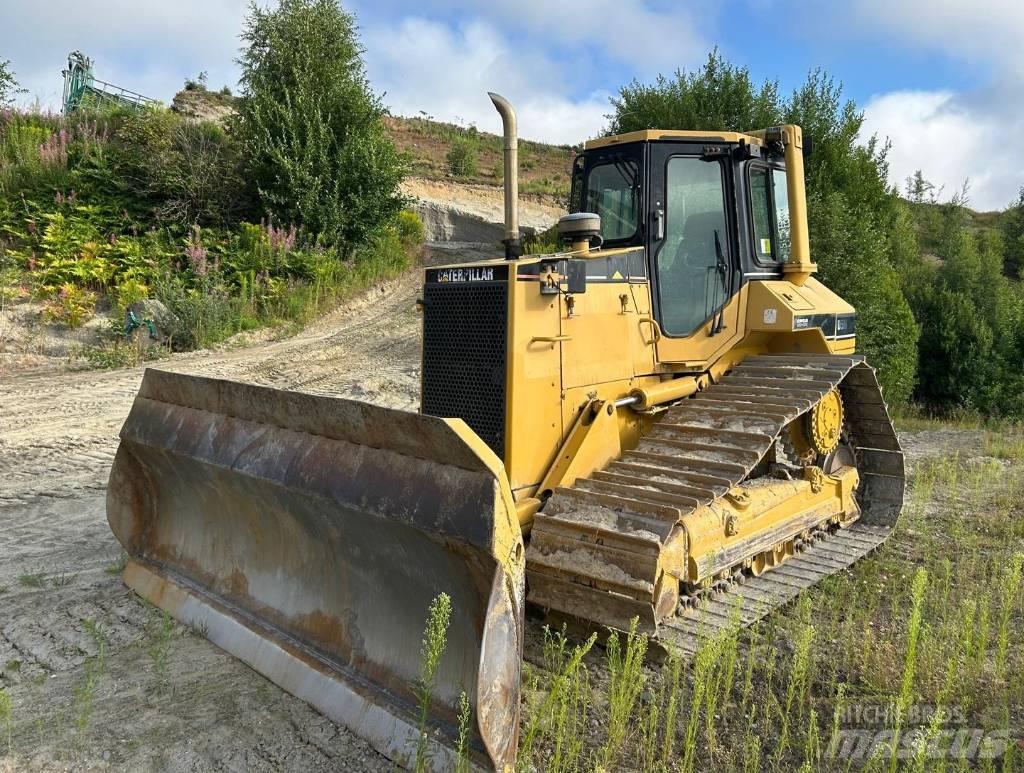 CAT D 5 M LGP Buldožerji goseničarji