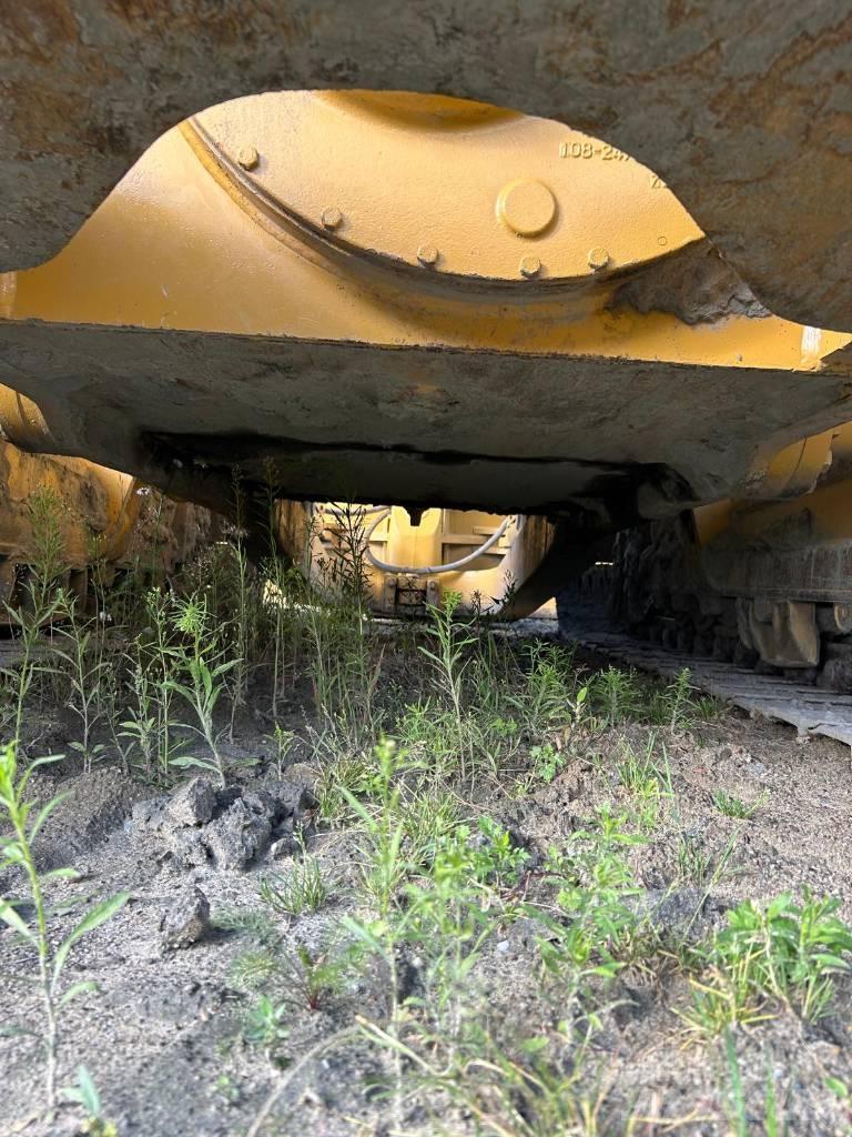 CAT D 5 M LGP Buldožerji goseničarji