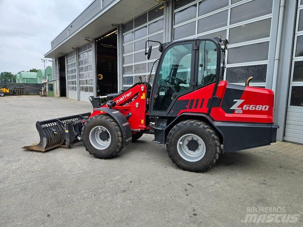 Schäffer 6680Z-II Kolesni nakladalci
