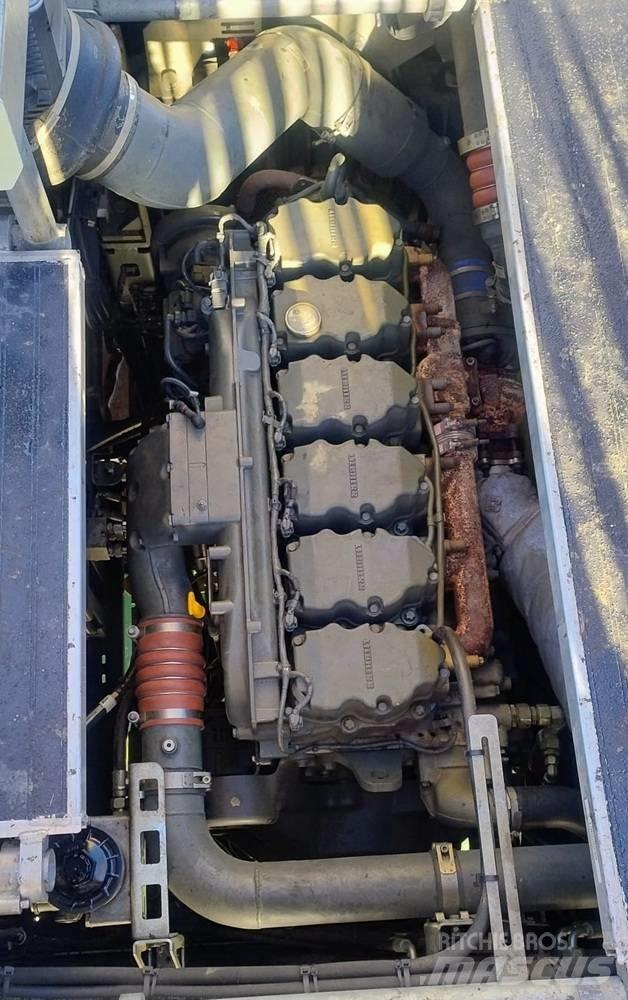 Liebherr LR 1400 SX Druga dvigala/žerjavi