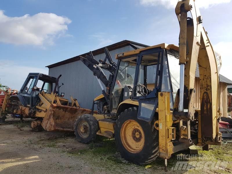 CAT 438C Boom in dipper roke