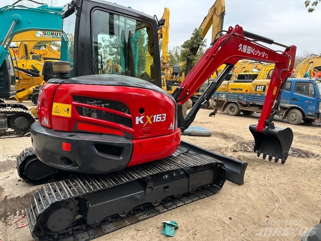 Kubota 163 Bagri goseničarji