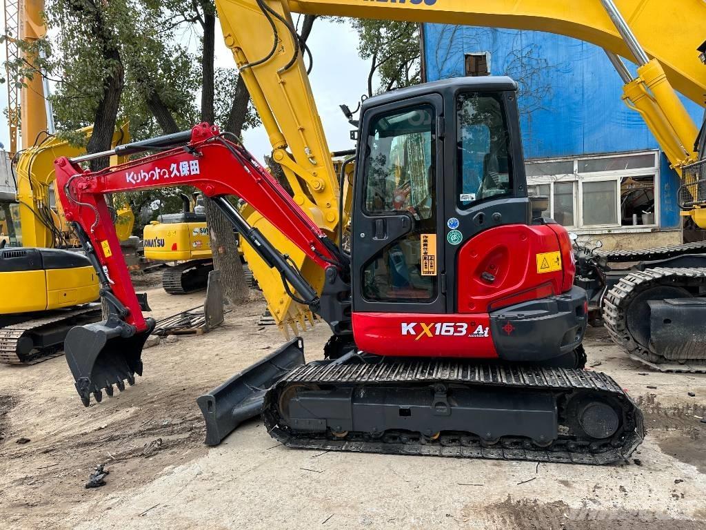 Kubota 163 Bagri goseničarji