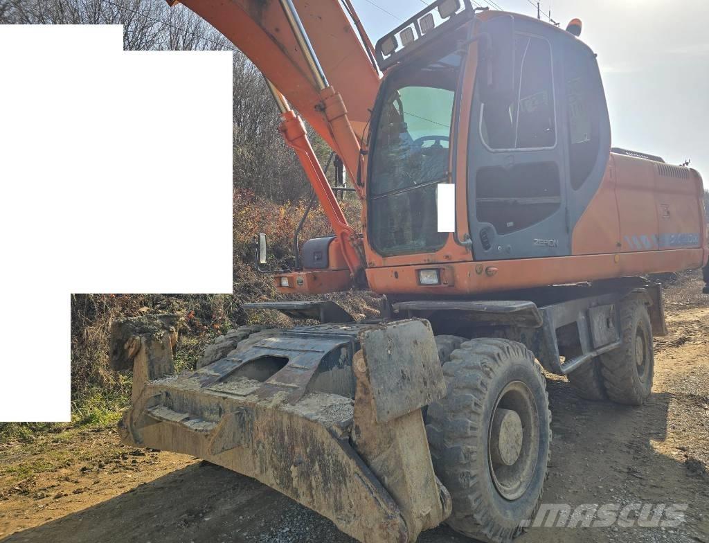 Doosan DX 210 W Bagri na kolesih
