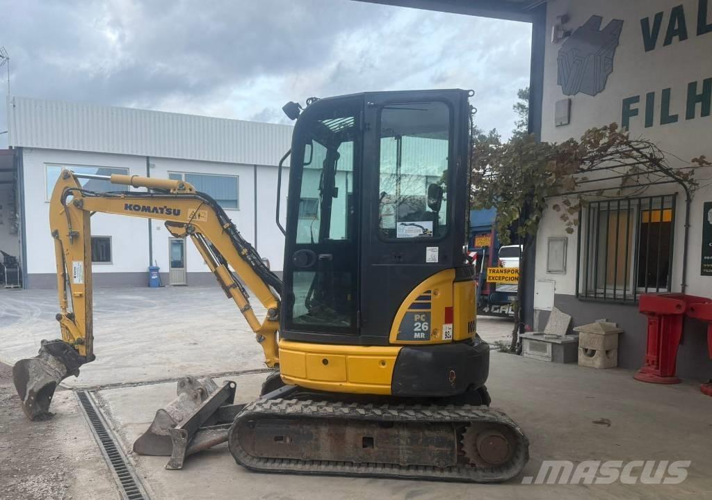 Komatsu PC 27 Mini bagri <7t