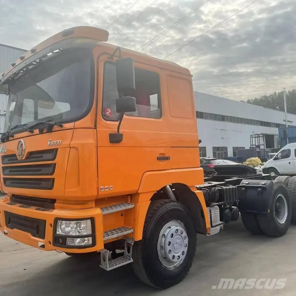 Shacman F3000 6x4 Vlačilci