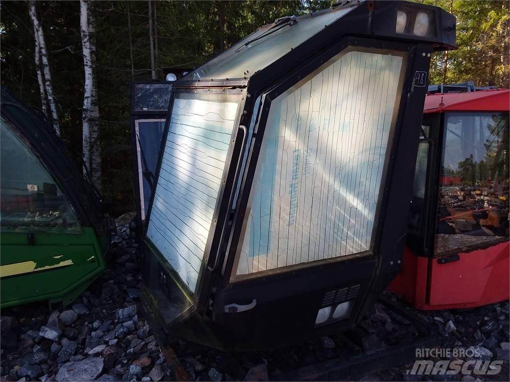 Valmet 901 Kabine in notranjost