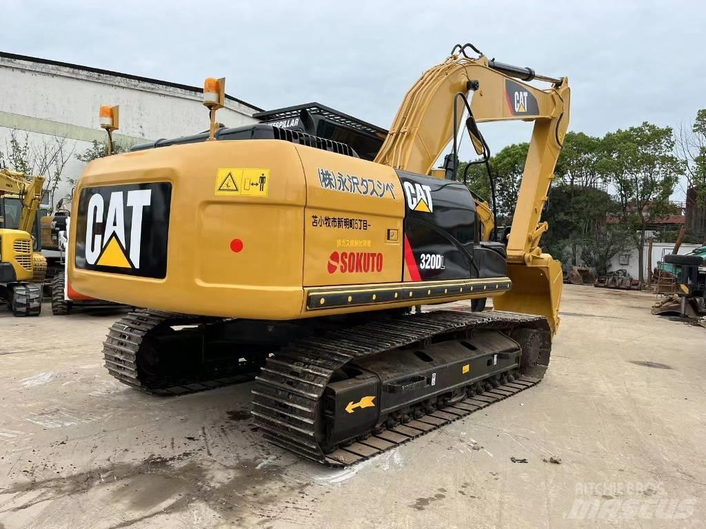 CAT 320 D Bagri goseničarji