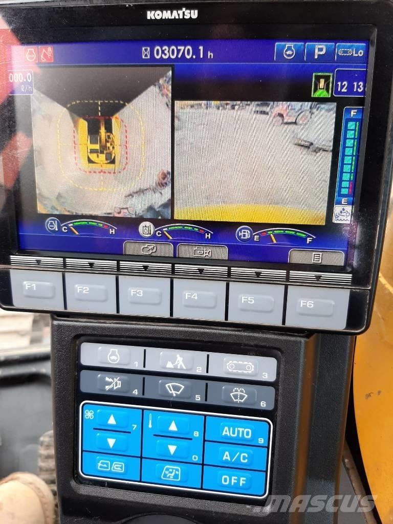 Komatsu PC 138 US-11 Bagri goseničarji