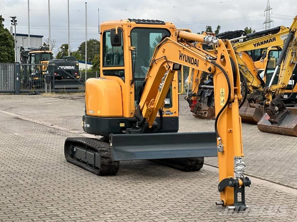 Hyundai R35Z 9A Mini bagri <7t