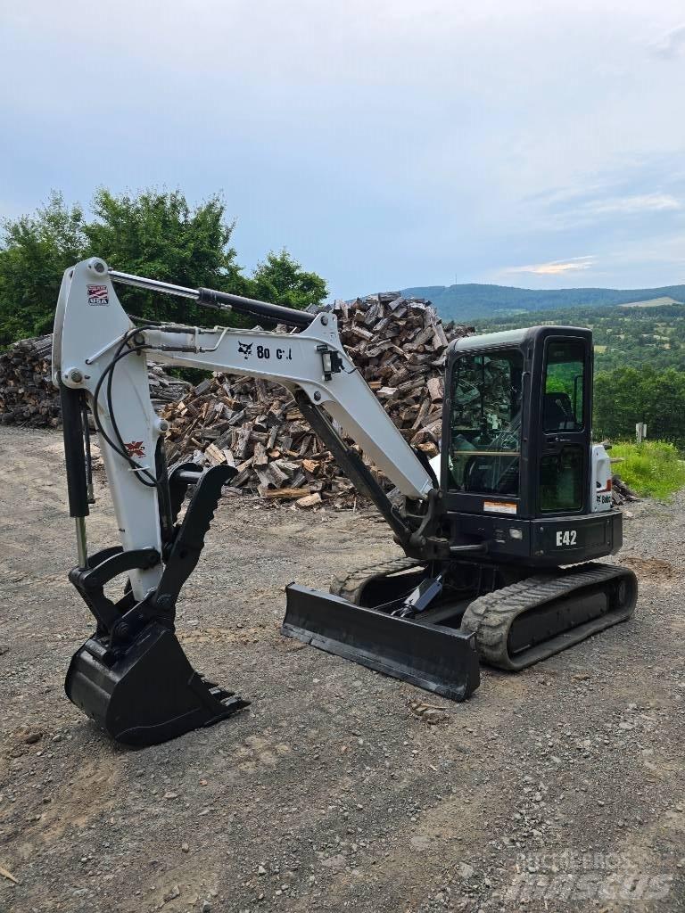 Bobcat E 42 Mini bagri <7t