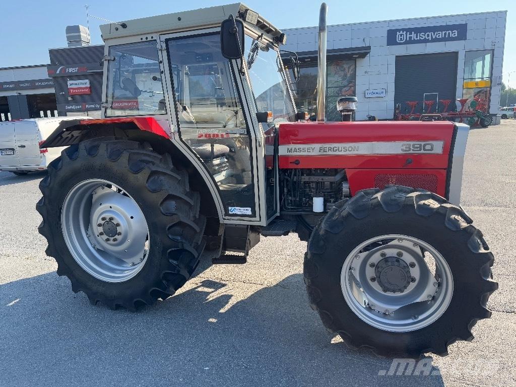 Massey Ferguson 390 Traktorji