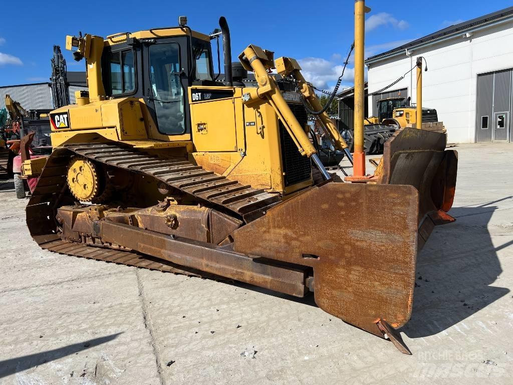 CAT D 6 T LGP Buldožerji goseničarji