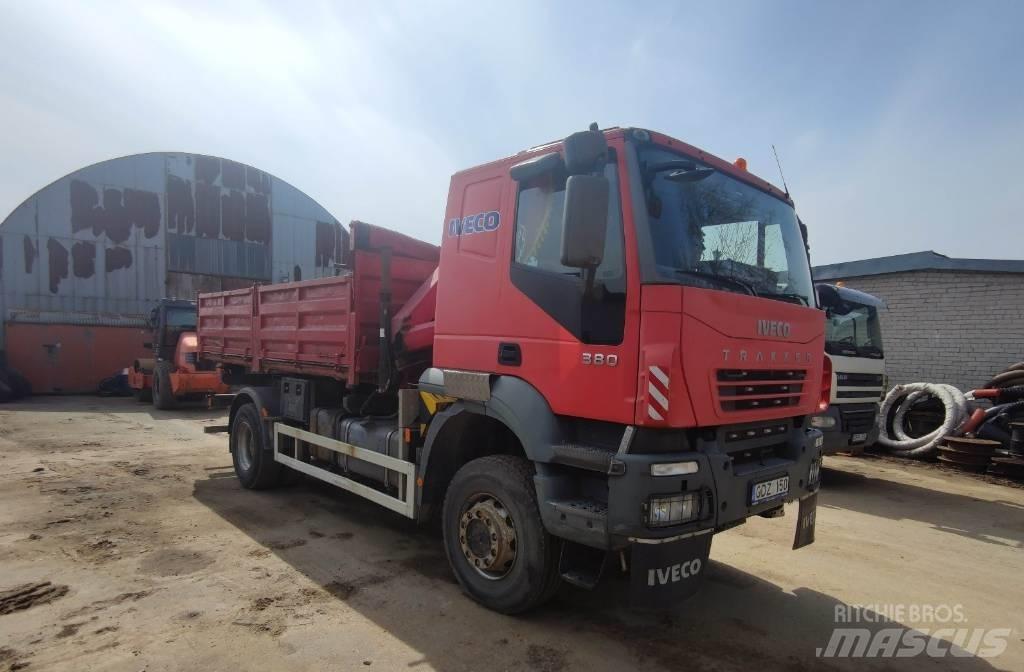 Iveco Trakker 380 Kiper tovornjaki
