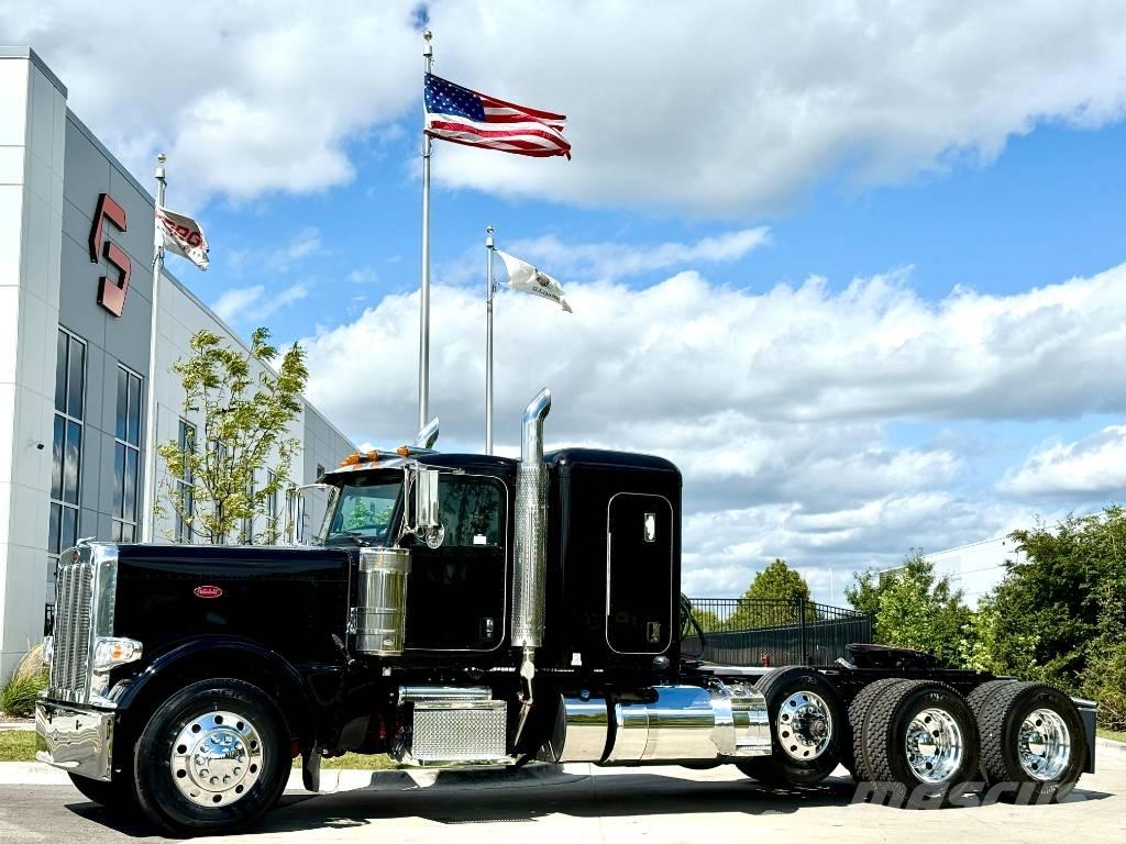Peterbilt 389 Vlačilci