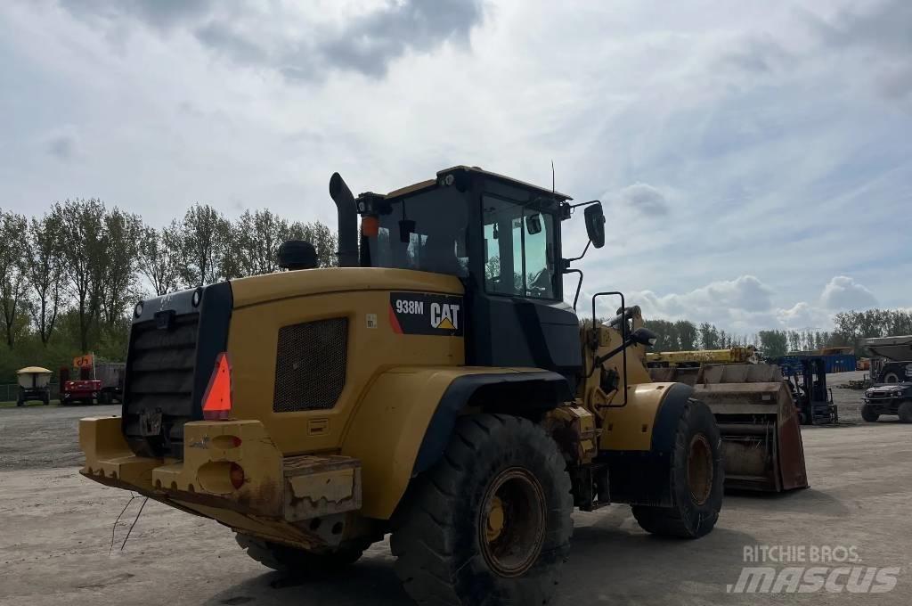 CAT 938 M Kolesni nakladalci