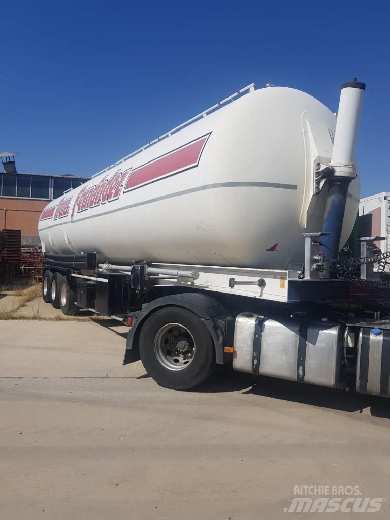 Fruehauf BENALU TC34 Polprikolice cisterne