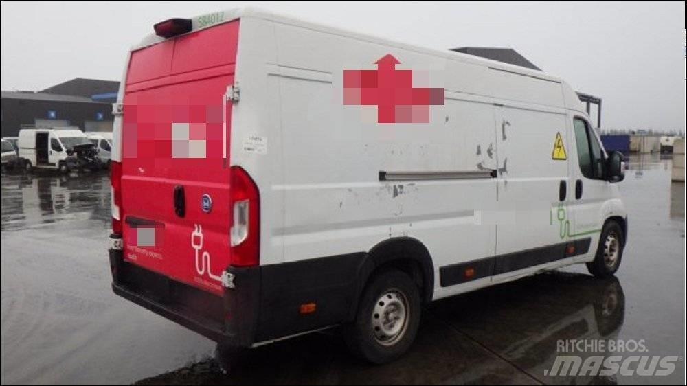 Fiat Ducato Zabojni kombi