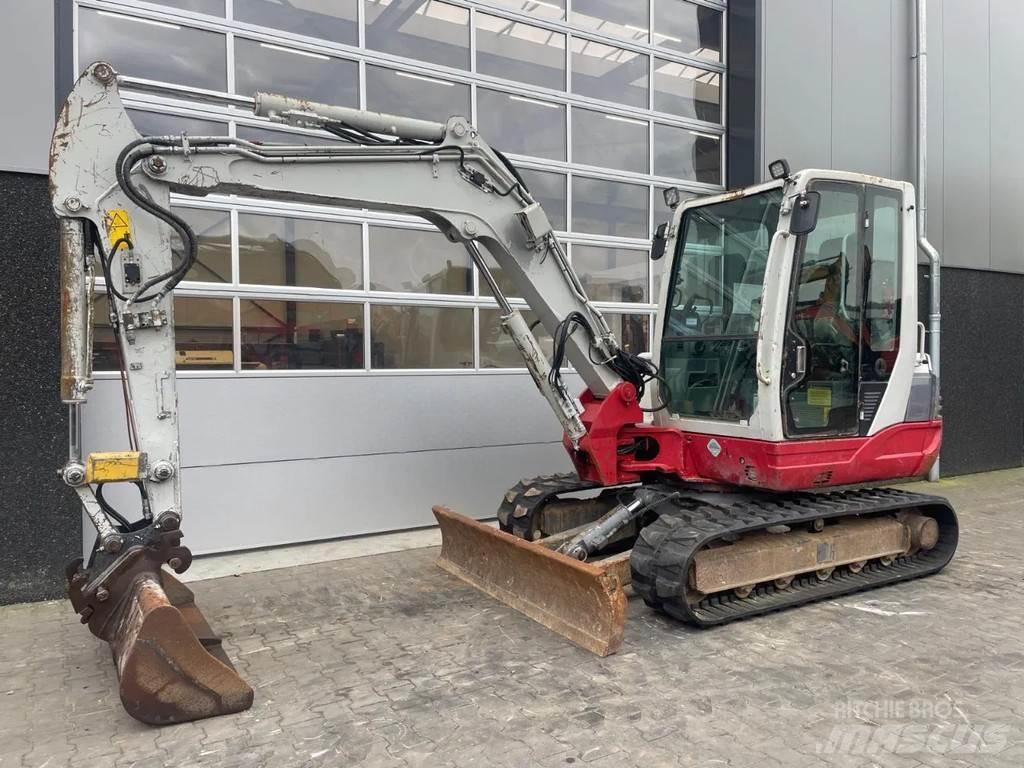 Takeuchi TB250 Mini bagri <7t