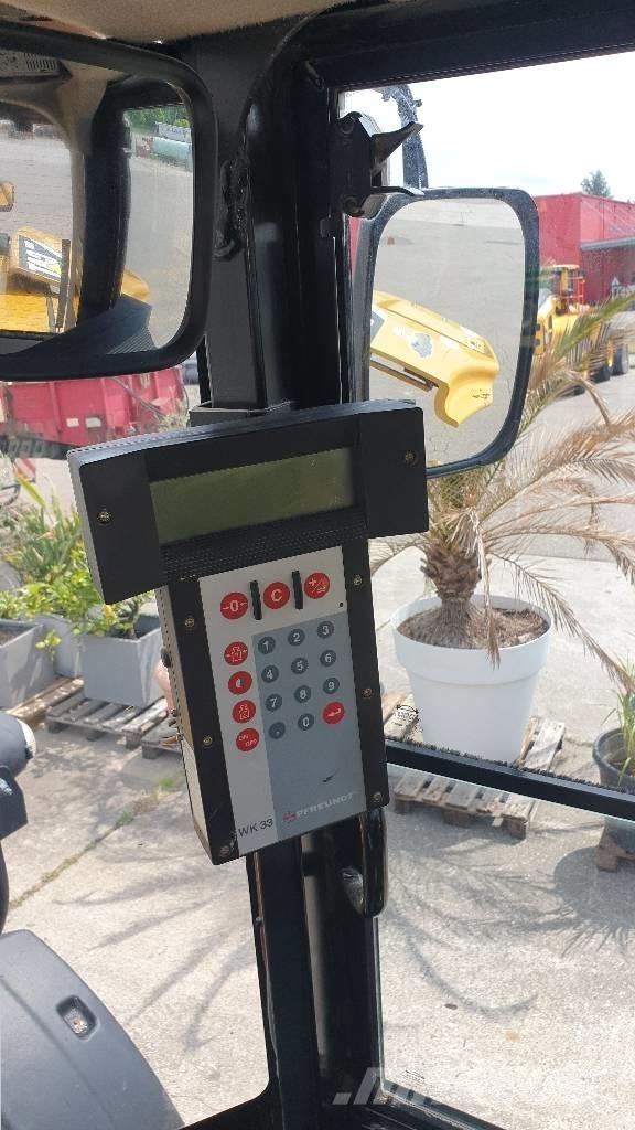 CAT 930 H Kolesni nakladalci
