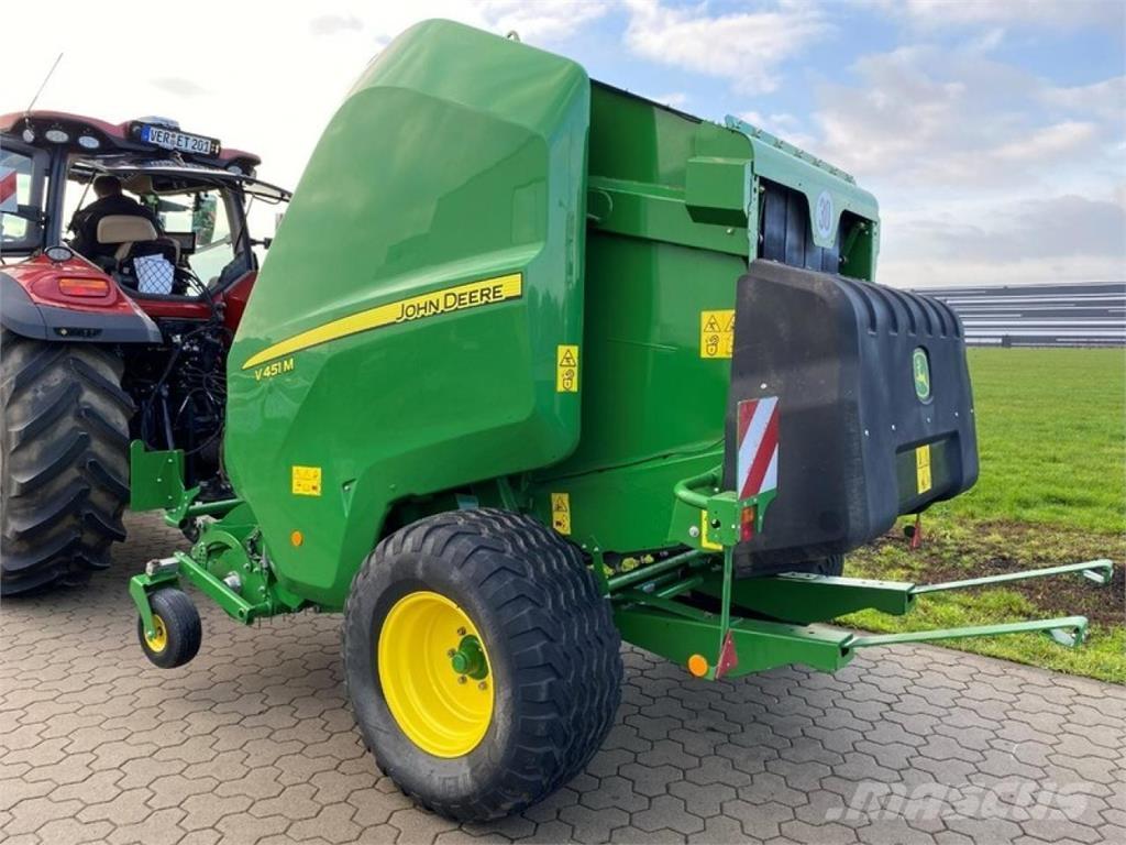 John Deere V 451 M Balirke (okrogle bale)