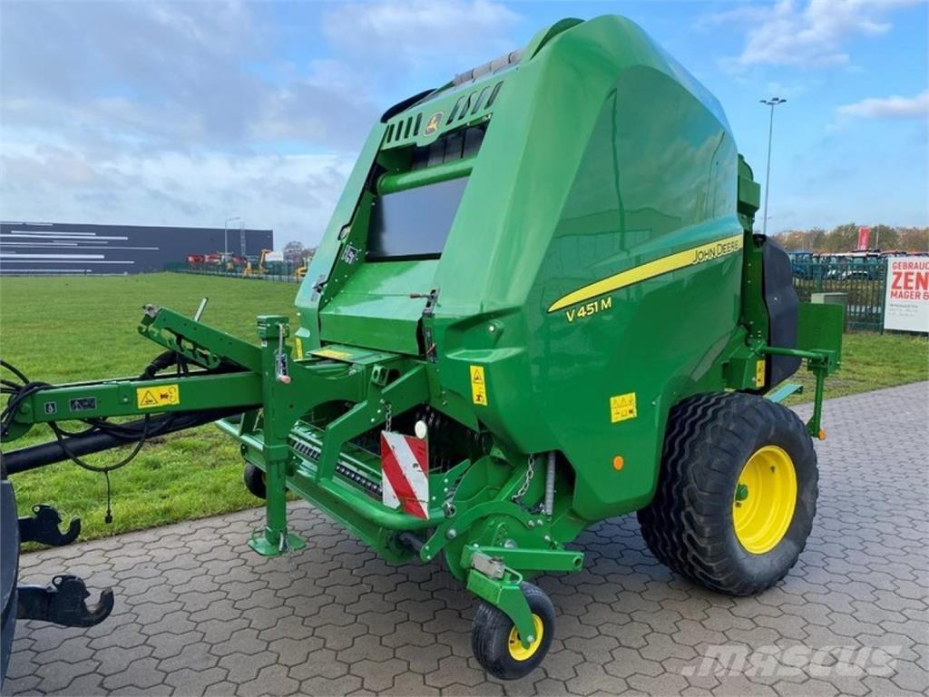John Deere V 451 M Balirke (okrogle bale)