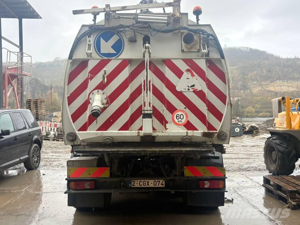 Renault 44CA6 Cestni pometači