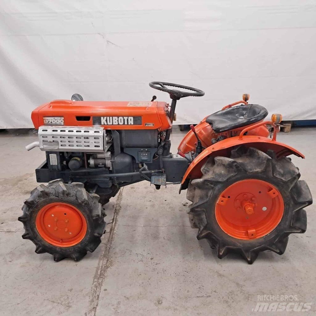 Kubota B 7000 Traktorji