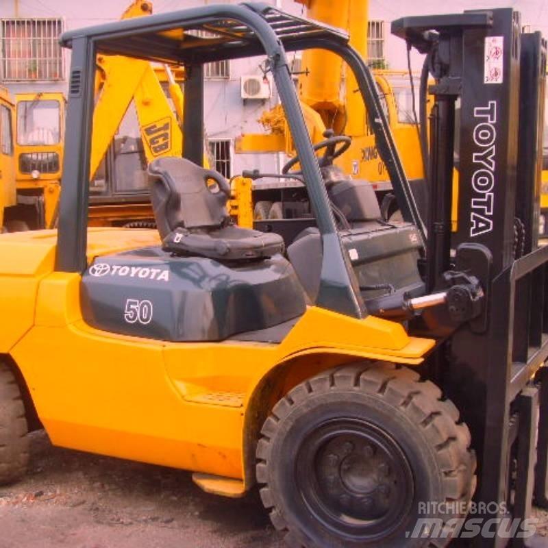 Toyota FD 50 Dizelski viličarji
