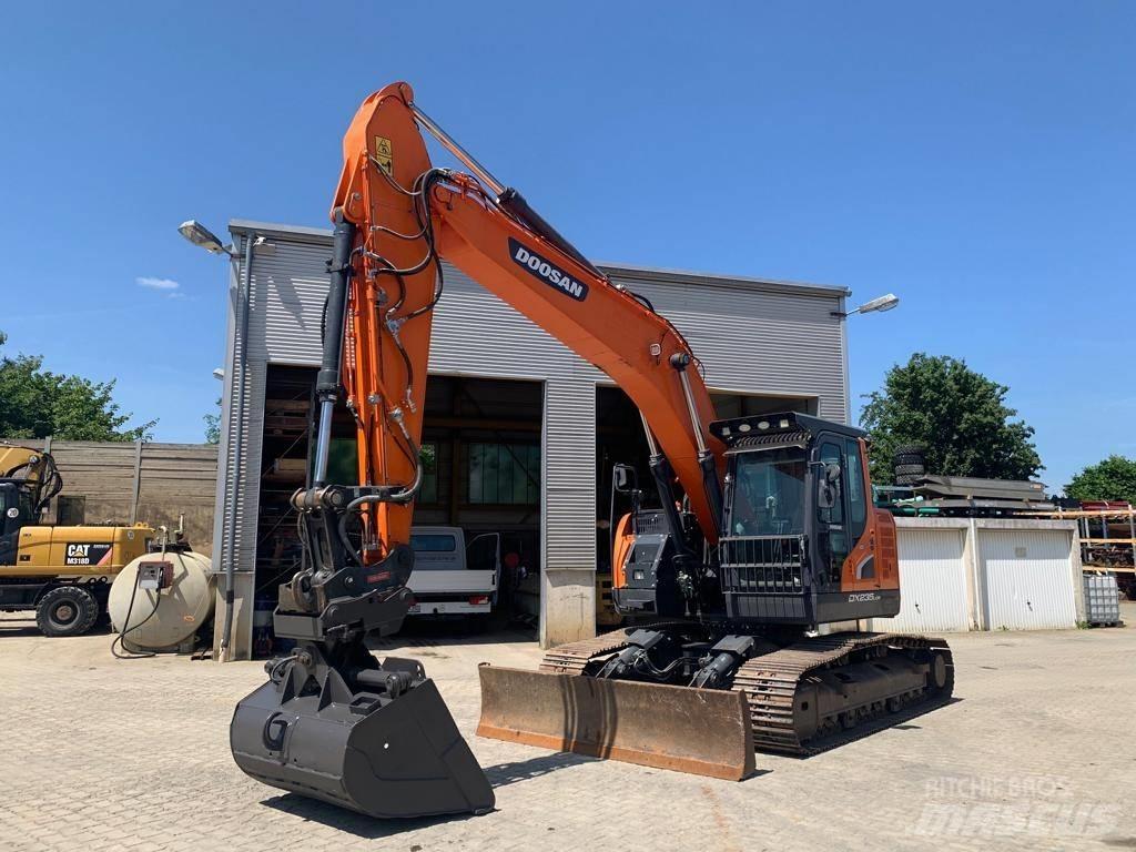 Doosan DX 235 LCR-5 Bagri goseničarji