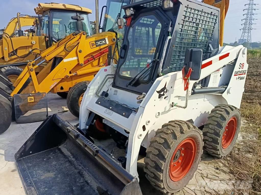 Bobcat S18 Skid steer mini nakladalci