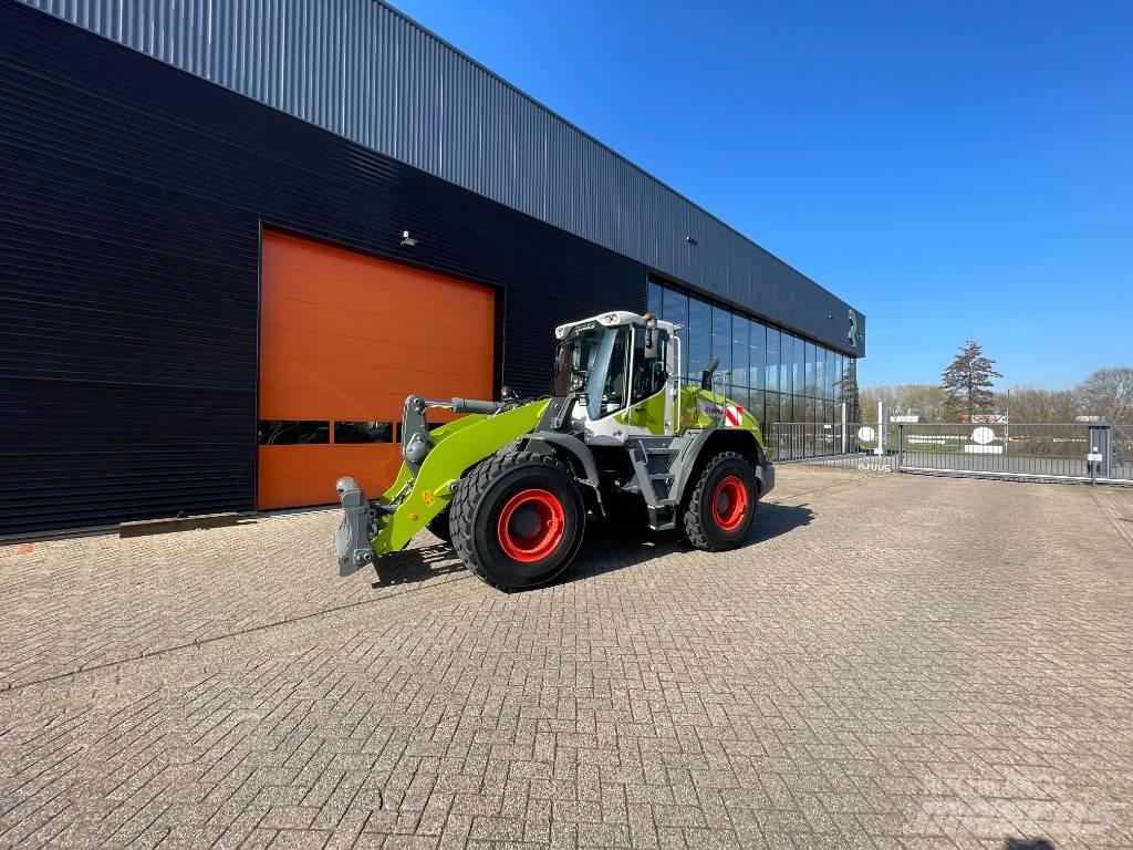 CLAAS Torion 1611 P Večnamenski nakladalci