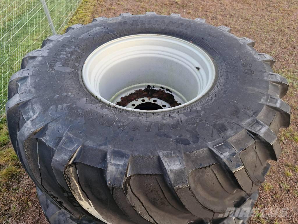 Alliance 800/65-R32 Gume, kolesa in platišča